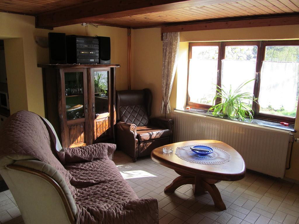 Les Chevrefeuilles Villa Walcourt Eksteriør bilde